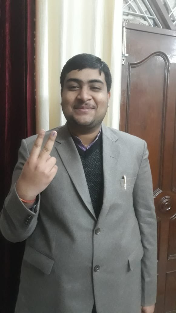 वासुदेव मित्तल ने सीएसआईआर यूजीसी नेट परीक्षा में ऑल इंडिया 49 रैंक लॉकर बढाया जनपद का गौरव