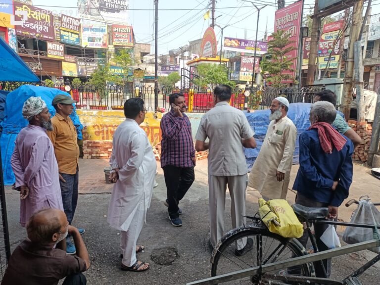 गोल मार्किट में प्याऊ निर्माण को लेकर बढ़ी तकरार