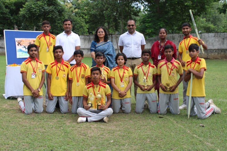 पीआर पब्लिक स्कूल में क्रिकेट टूर्नामेन्ट का आयोजन
