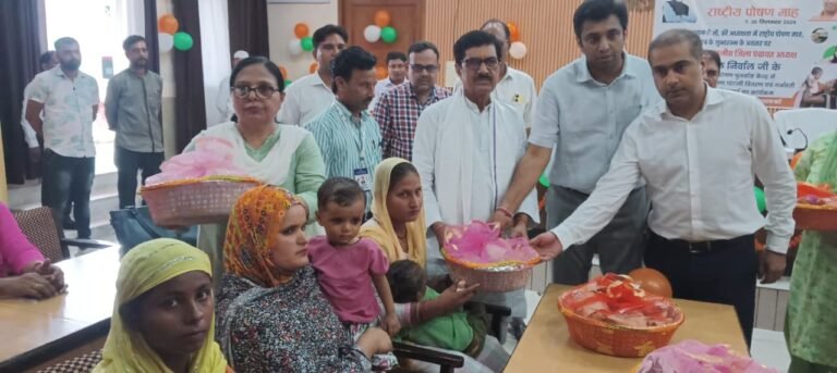 गर्भवती महिलाओं की गोद भराई संग पोषण माह का शुभारंभ