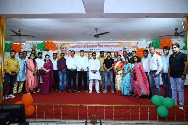 पंजाबी बारात घर में आशाओं का भव्य सम्मेलन आयोजित