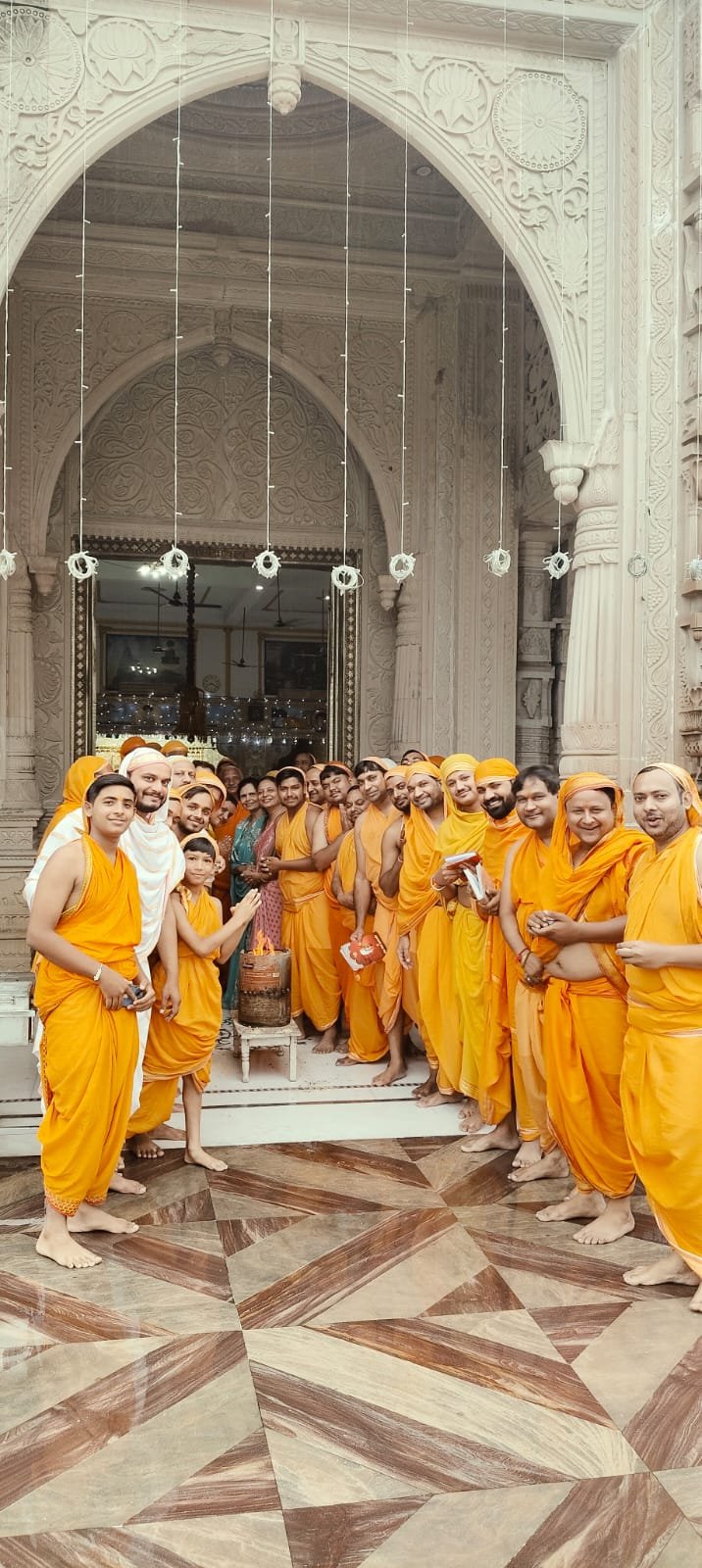 दशलक्षण पर्व के नौवें दिन सकल जैन समाज ने की उत्तम आकिंचन धर्म की पूजा