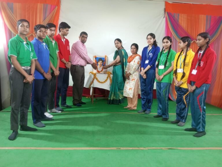 डी एस पब्लिक स्कूल ने किया शहीद ए आजम भगत सिंह को नमन