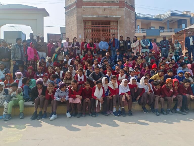 दिव्यांग बच्चों ने ऐतिहासिक स्थल शुक्रताल का किया भ्रमण