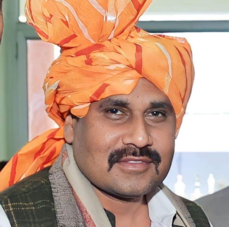 अब धर्मेन्द्र मलिक ने 12 घंटे विद्युत आपूर्ति की उठाई मांग