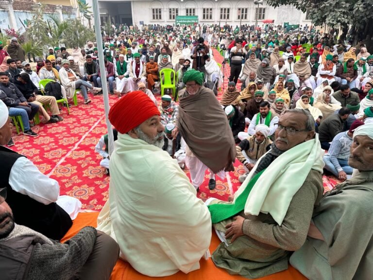 राकेश टिकैत ने किया ऐलान, 30 को करेंगे जिला स्तर पर विरोध-प्रदर्शन