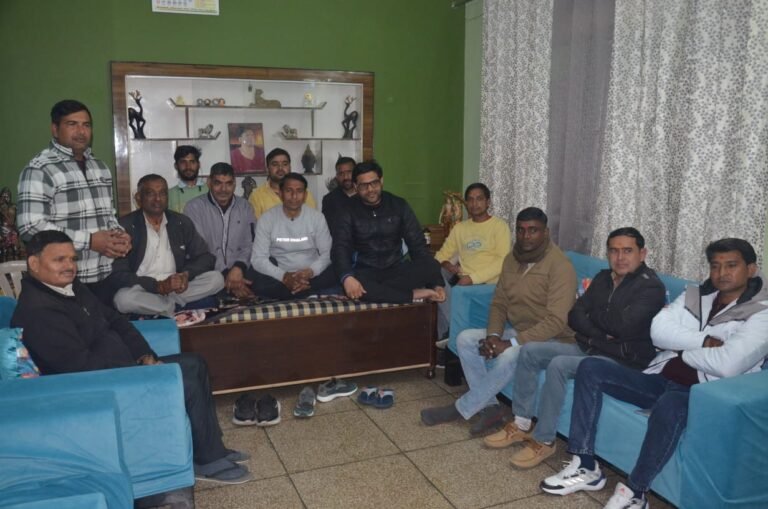 हिन्द मजदूर किसान समिति  ने मंदिर की भूमि कब्जाने का जताया विरोध