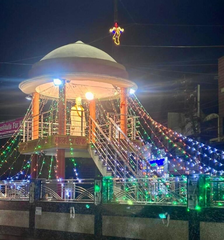 मुजफ्फरनगर के दो एसीएमओ समेत आठ अधिकारियों का किया तबादला