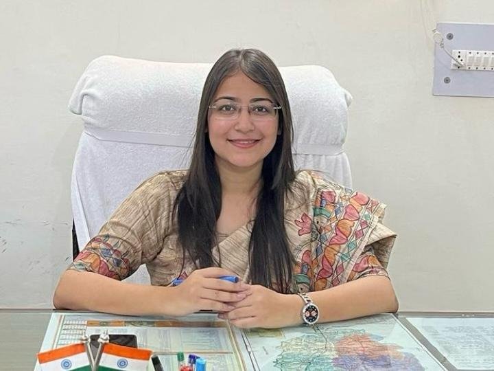 एसडीएम सदर निकिता शर्मा की मेहनत लाई रंग, सदर तहसील नंबर वन