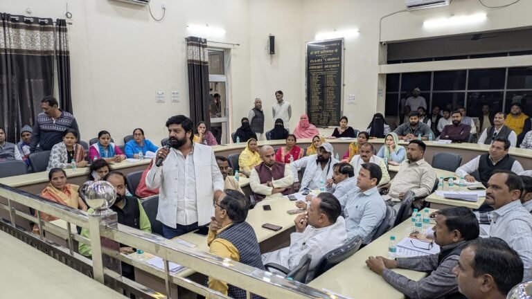 बजट बोर्ड बैठक में एई के खिलाफ उठी आवाज, भ्रष्टाचार के आरोप