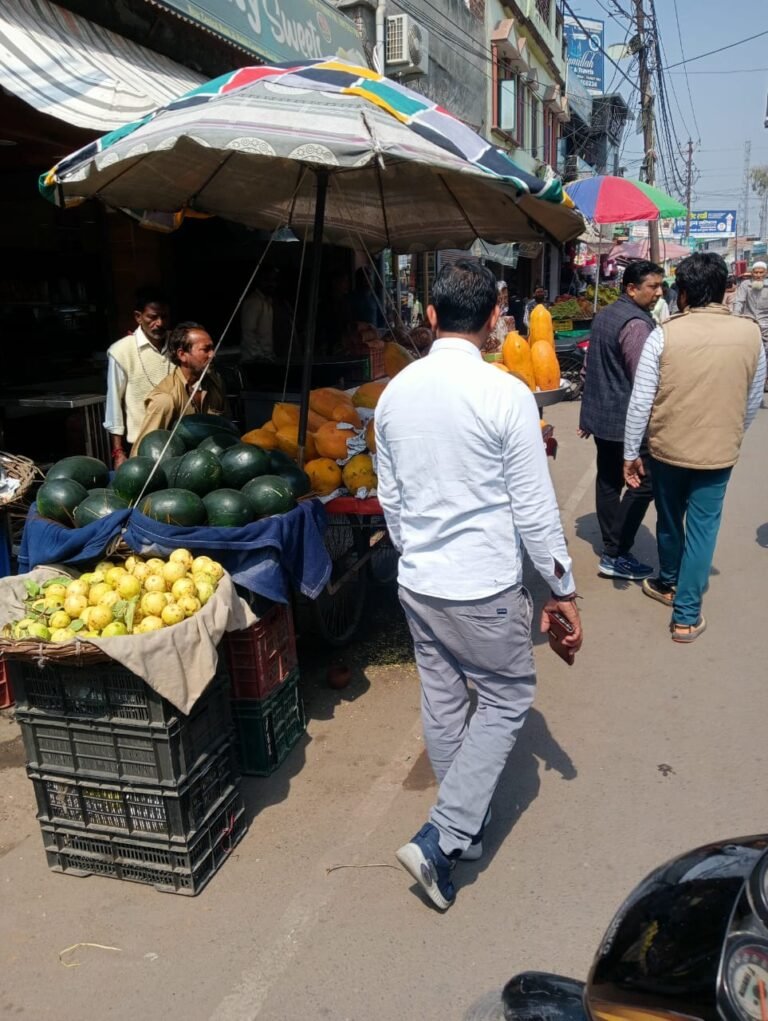 भाजपा नेता की शिकायत पर हटवाया अस्थाई अतिक्रमण