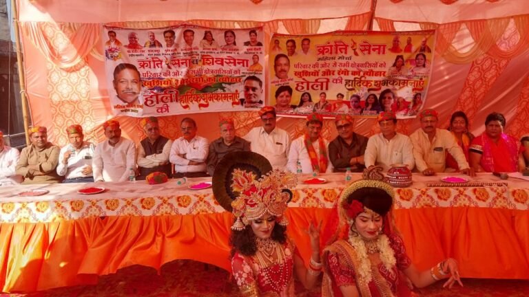 शिवसैनिकों ने महामूर्ख की उपाधि से नवाजा अतिथियों को