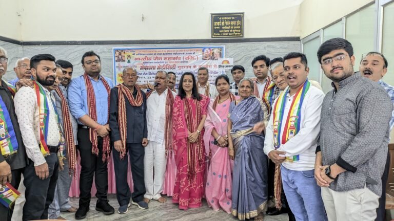 मुनीम कालोनी जैन मंदिर में चेयरपर्सन ने किया स्वास्थ्य कैंप का शुभारंभ