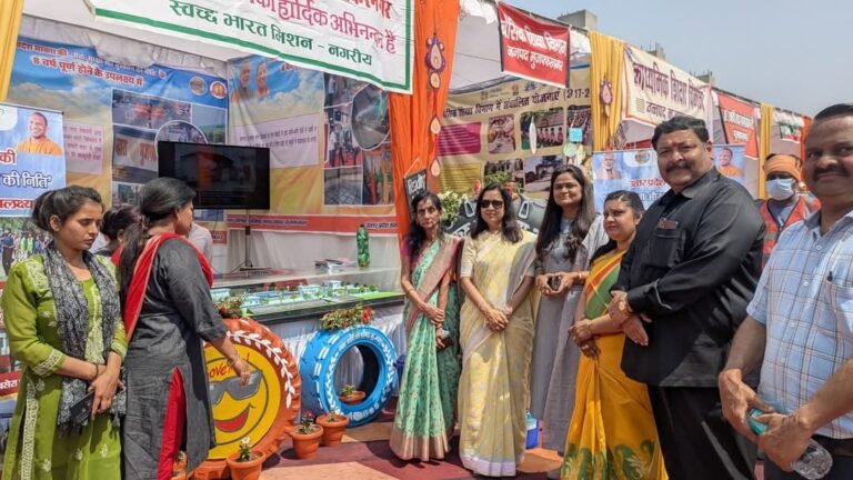 सरकार के मेले में लोगों को भाया पालिका का विकास मॉडल