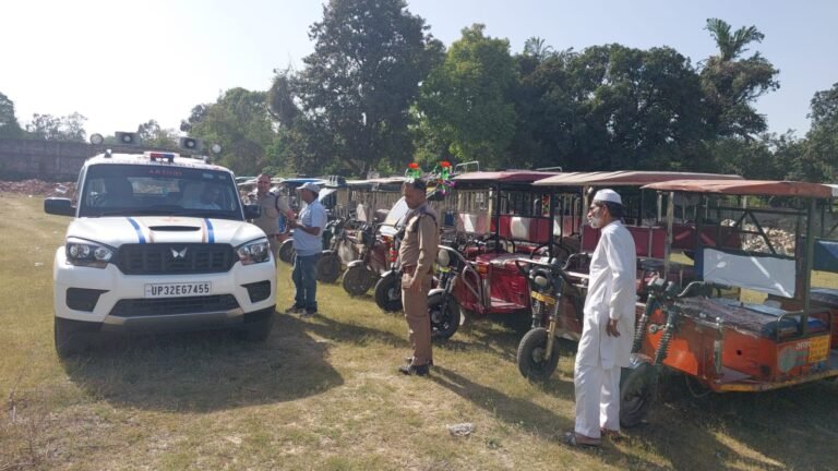 अब ई-रिक्शाओं के खिलाफ सड़कों पर उतरा पुलिस-प्रशासन, 57 ई रिक्शा सीज