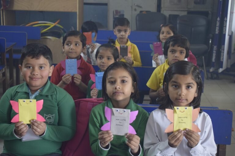 डीएस पब्लिक स्कूल में हवन के साथ शैक्षणिक सत्र का शुभारंभ