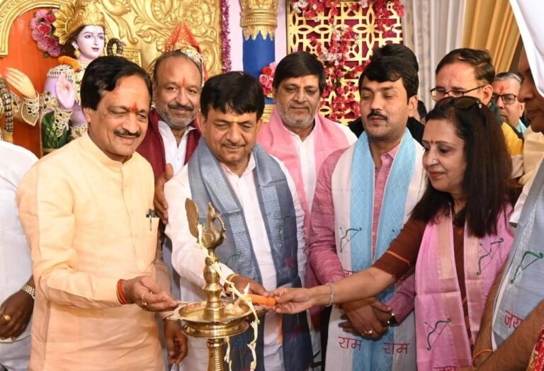 धूमधाम के साथ निकाली गई नई मंडी में श्री राम जन्मोत्सव शोभायात्रा