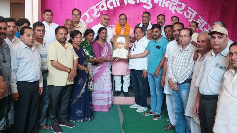 सर्व ब्राह्मण महासभा के राष्ट्रीय अध्यक्ष जेपी शर्मा पहुंचे मुजफ्फरनगर, किया स्वागत