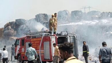 सिल्वर टोन पल्प एंड पेपर मिल के वेस्ट पेपर यार्ड में भयंकर आग