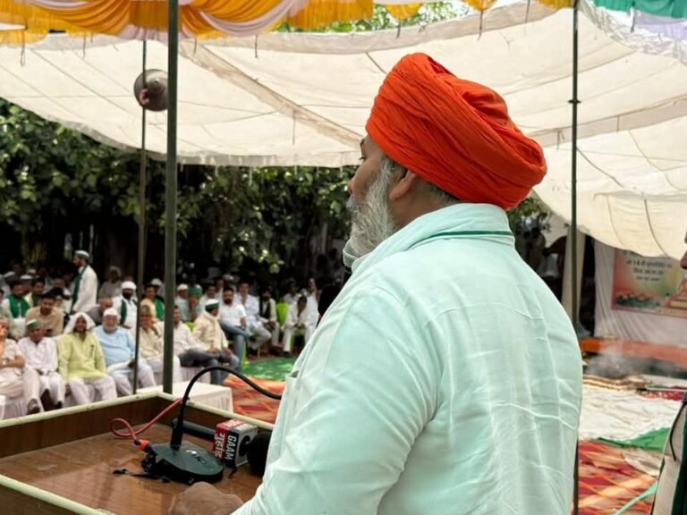 किसान, गांव, गरीब विरोधी सरकार का विरोध होगा राकेश टिकैत