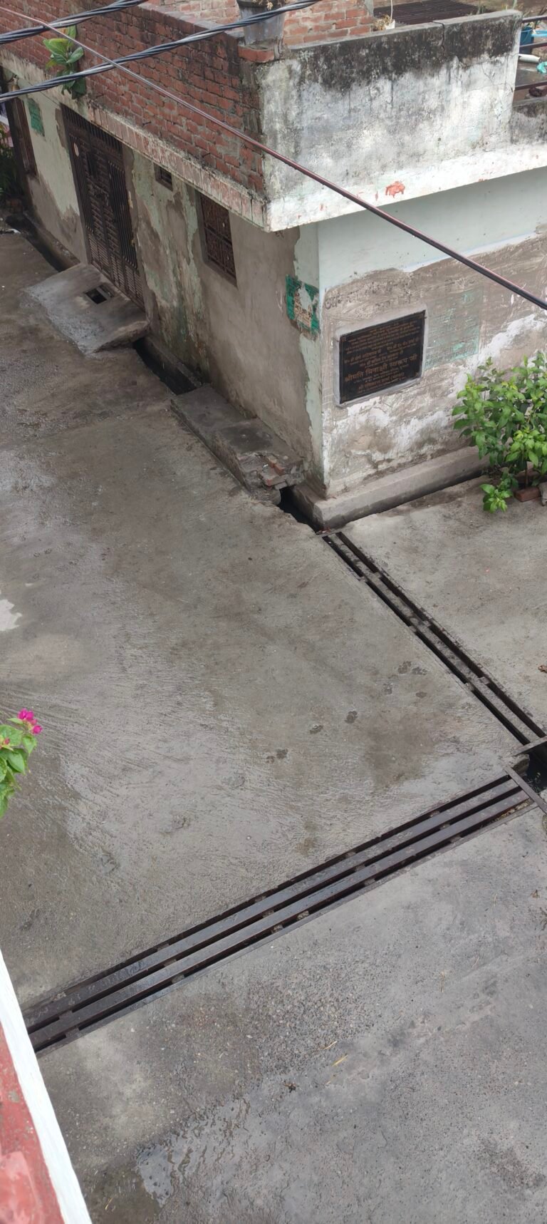 मौसम का मिजाज, विद्युत आपूर्ति ठप, दिल्ली-एनसीआर समेत यूपी के 60 जनपद हुए प्रभावित