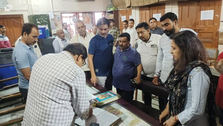 चेयरपर्सन ने किया पालिका का निरीक्षण, पालिका में 10 कर्मी गैर हाजिर