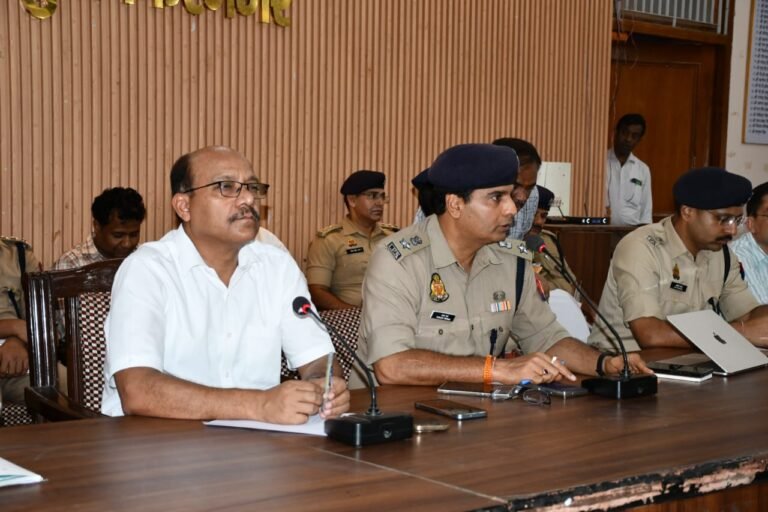 कांवड़ यात्रा को निर्विघ्न संपन्न कराने को अफसरों ने किया मंथन