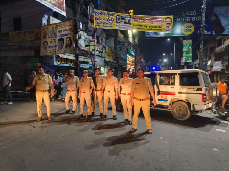 नहीं बदली व्यवस्था, डीएम ने लगाई कड़ी फटकार, दी चेतावनी