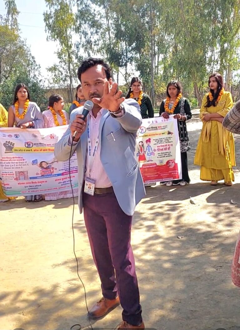 कस्तूरबा गांधी बालिका आवासीय विद्यालय में ली गई  शपथ