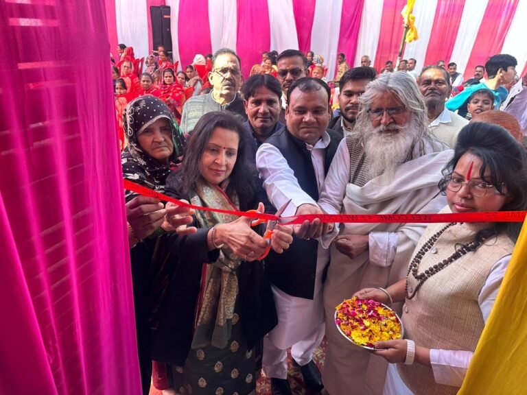 शालूमीनाक्षी  स्वरुप ने किया बुजुर्ग महिलाओं के लिए स्थापित अपना घर वृद्धाश्रम का उद्घाटन