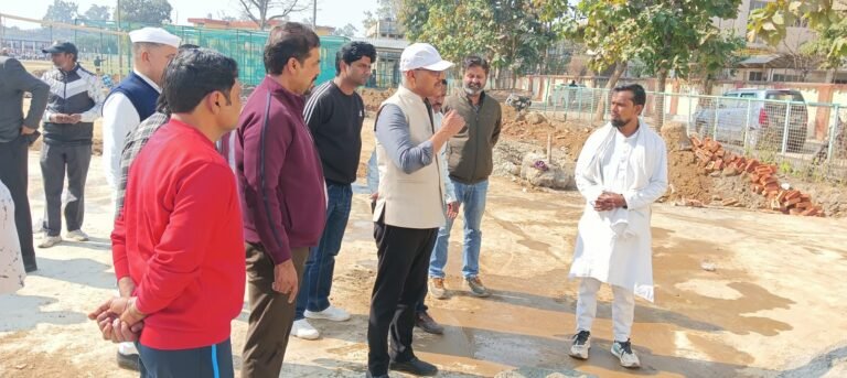 स्टेडियम के निरीक्षण में मिली खामी, लगाई फटकार