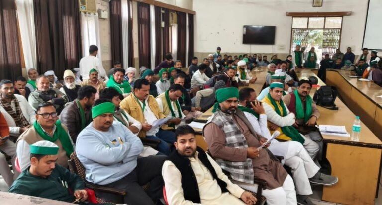 किसान दिवस में समस्या निदान के बजाए अफसरों की अदला-बदली पर उठे सवाल