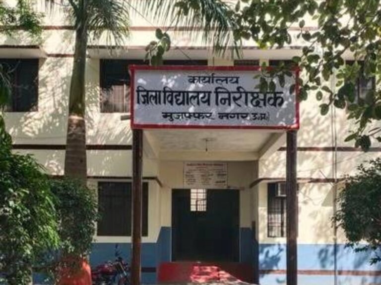 जिले में आज से तीन केंद्रों पर  1521 परीक्षक जांचेंगे कापियां
