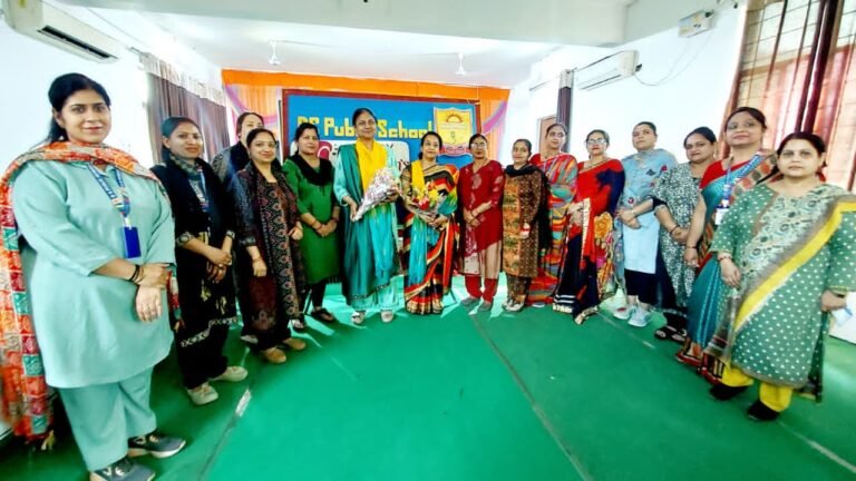 डीेएस पब्लिक में महिला सम्मान एवं अधिकार विषय पर कार्यशाला आयोजित