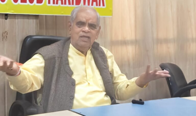 श्री गंगा सभा के पूर्व अध्यक्ष ने उठाए अर्द्धकुंभ को कुंभ के रूप में मनाने पर सवाल