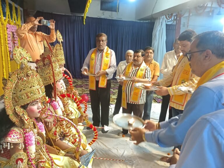 रामनवमी पर सभासद राजीव शर्मा और मनोज वर्मा का संकल्प: सनातन धर्म सभा को कराएंगे पालिका  कर से मुक्त