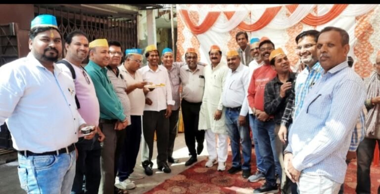 डिस्ट्रिक्ट प्रेस क्लब ने मनाया होली मिलन कार्यक्रम