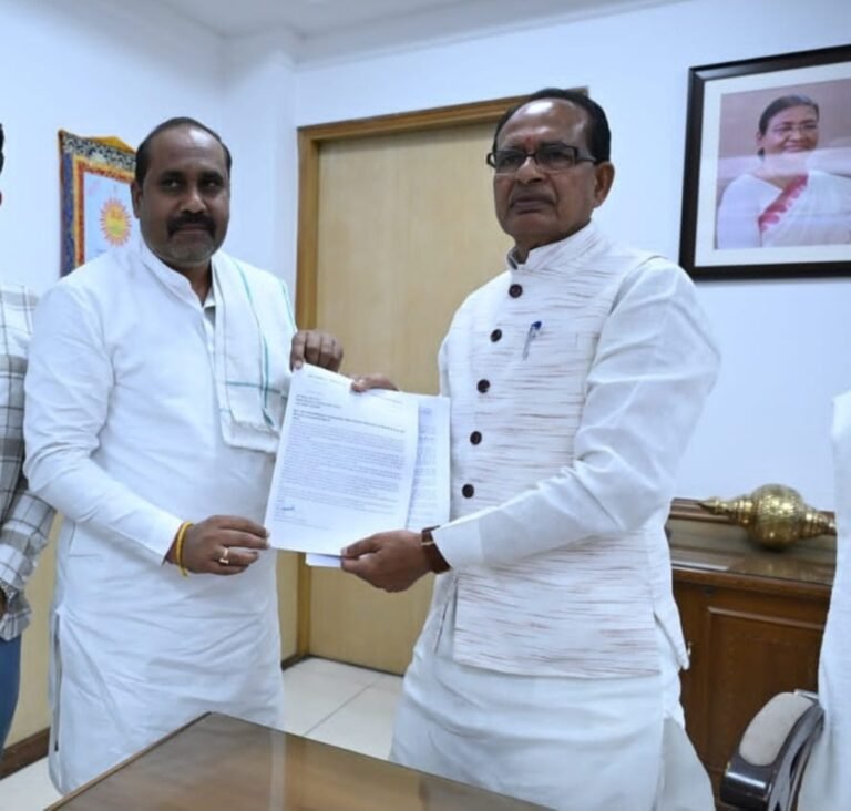 कृषि मंत्री से मिले धर्मेन्द्र मलिक, गिनाई समस्याएं