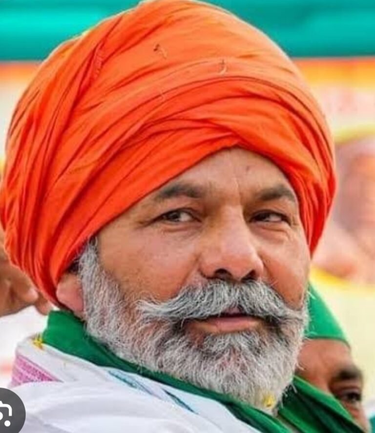 भाकियू प्रवक्ता राकेश टिकैत गिरफ्तार, सड़कों पर उतरे कार्यकर्ता, थाने पर धरना