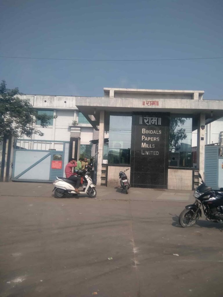 मुजफ्फरनगर में बिंदल ग्रुप पर आयकर विभाग की छापामारी, मचा हड़कंप