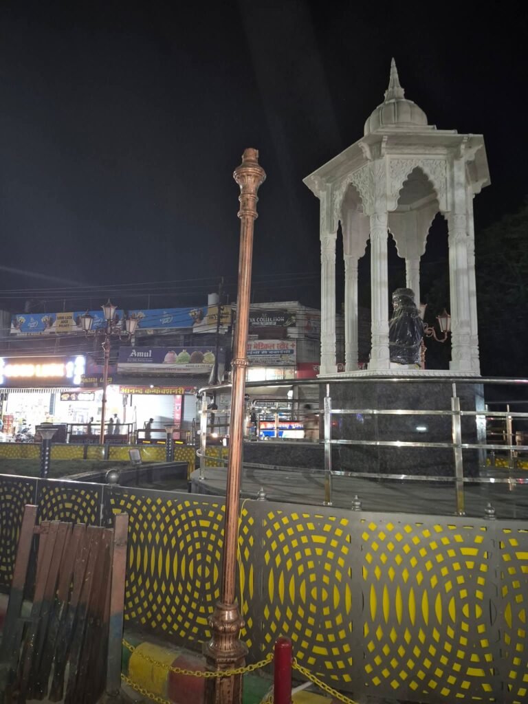 मुख्यमंत्री के कार्यक्रम में भाजपा-रालोद ने भीड़ जुटाने को झोंकी पूरी ताकत