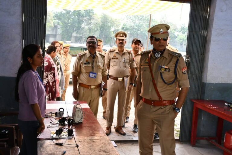 होमगार्ड भर्ती परीक्षा में दूसरे दिन 12810 परीक्षार्थियों ने दी परीक्षा, 3030 रहे अनुपस्थित