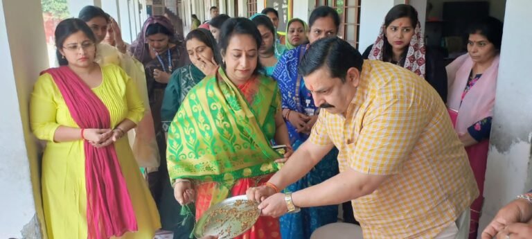 डीएस पब्लिक स्कूल में हवन पूजन के साथ नए सत्र का शुभारंभ