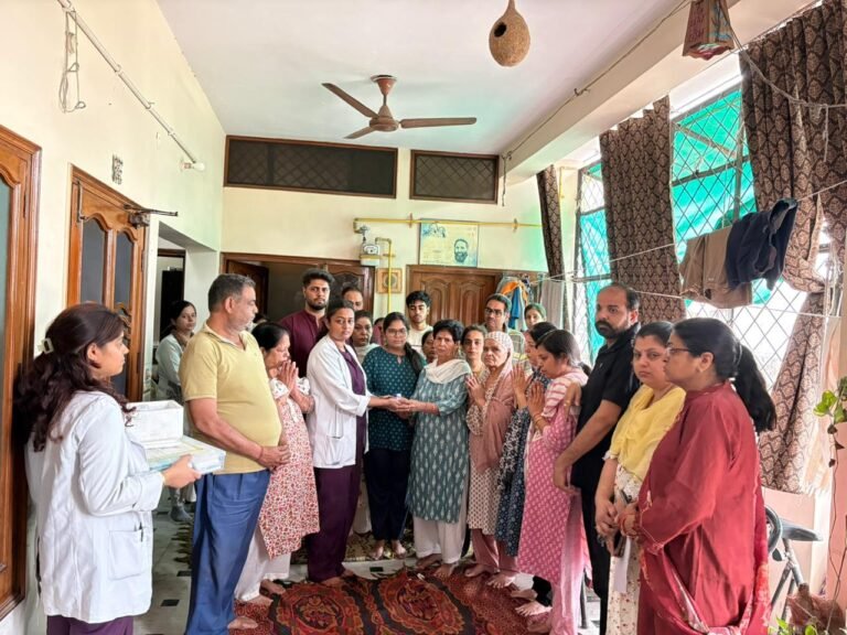 सभी को नेत्रदान की प्रेरणा देने वाले ने अपनी बहन का कराया नेत्रदान
