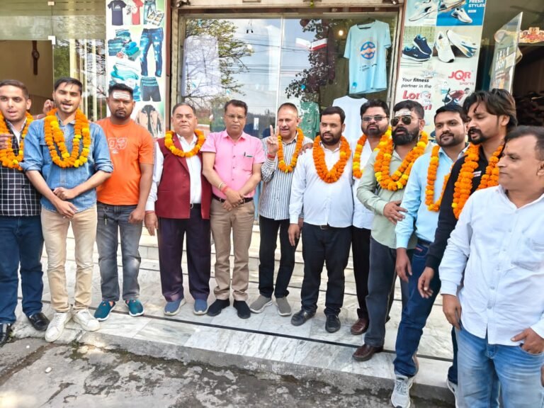 यूथ कांग्रेस के नवनिर्वाचित पदाधिकारियों का स्वागत किया