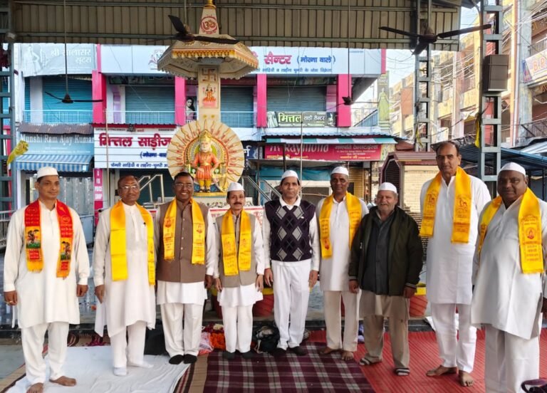 एसडी कॉलेज मार्केट में मनाया गया भारतीय योग संस्थान का 60 वां स्थापना दिवस