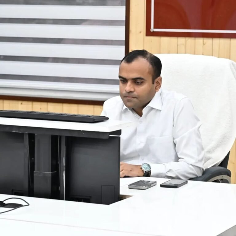 कुंभ मेले की तैयारियों को लेकर एनएचएआई, मेला प्रशासन एवं प्रशासन की उच्चस्तरीय बैठक आयोजित