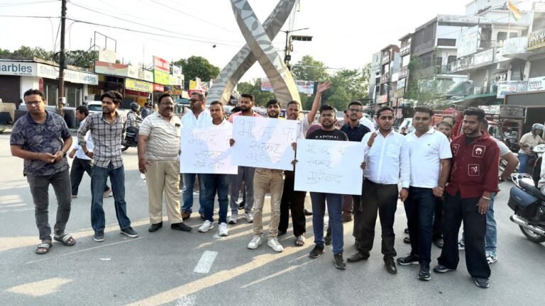 यूथ कांग्रेस ने की चंपावत सामूहिक दुष्कर्म के दोषियों को फांसी देने की मांग