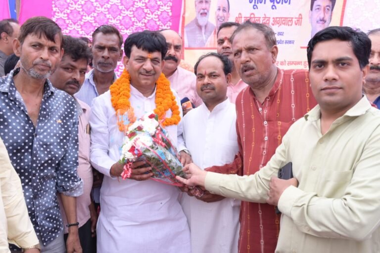 14 करोड़ की लागत से निर्मित होने वाले सेतु का मंत्री कपिल देव अग्रवाल ने किया भूमि पूजन