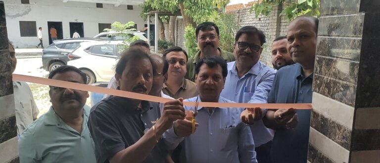 रोटरी कल्ब मिडटाऊन के सहयोग से शौचालयों के सौंदर्यीकरण व नवीनीकरण का लोकार्पण